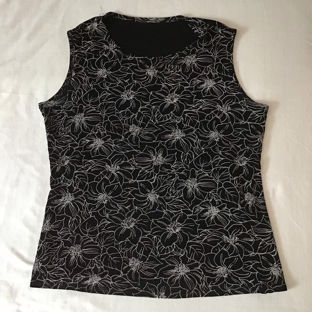Floral Patterned Tank